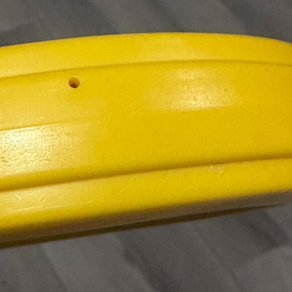 TUPPERWARE Toy Shape Sorter Kids Replacement TOP ONLY MADE IN USA Triangle vtg - Picture 7 of 8